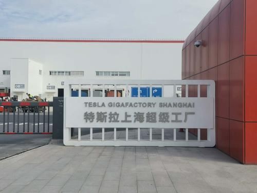 品玩揭短,特斯拉翻臉,百分百甩鍋只會讓消費(fèi)者更加失望